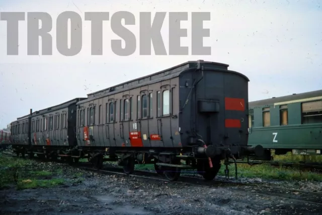 35mm Slide SNCF French Railways C7 Carriage Coach 1970 Original France