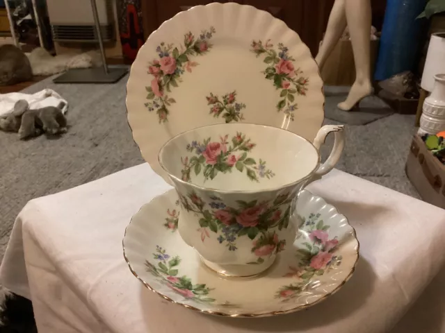 ROYAL ALBERT “MOSS ROSE” Tea Trio Of Cup Plate And Saucer Made In England