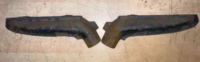 A Pair Of Morris Minor 1000 Smiths Windscreen Demister Vents