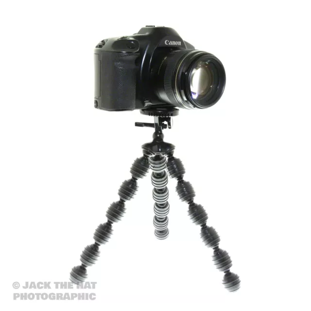 Heavy Duty Flexible Camera Tripod w/ Quick Release Plate. Fits DSLRs and CSCs