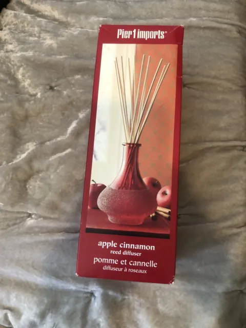 Pier 1 Imports Reed Diffuser Apple Cinnamon Discontinued Rare Glass Vase New
