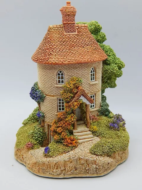 Lilliput Lane Cottage "Tea Caddy Cottage" in as new condition.  1994