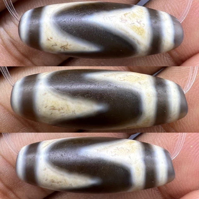 Beautiful Tibetan Ancient Himalayan Chung Dzi Tiger Bead With Mountain Patina To