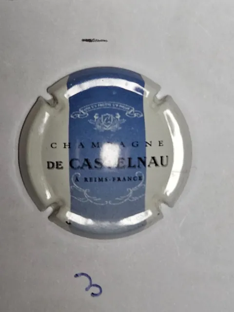 2 Capsules de Champagne DE CASTELNAU N° 3 et 4