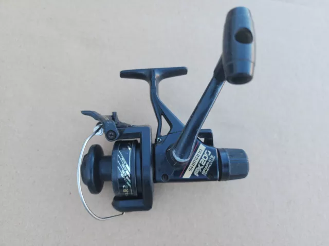 SHIMANO FX200 SPINNING Fishing Reel Graphite Construction Right