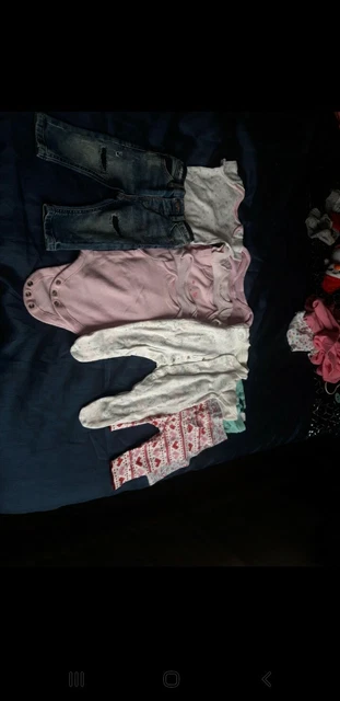 Baby girl Bundle Bodysuits/jeans/leggings Size 0-3 Months