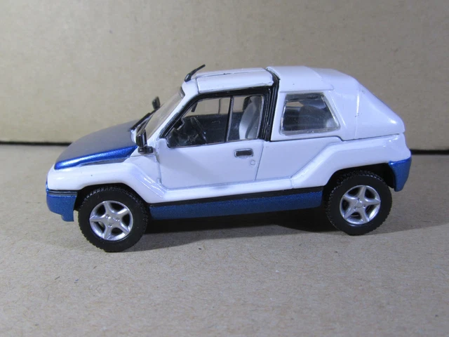 956W Norev Hachette 120 Aixam Mega Loisir 1993 Blanc 1:43 Voitures françaises