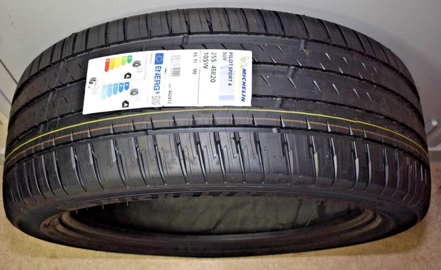 Pneu MICHELIN Pilot Sport 4 SUV - 255/45 R20 105W XL - Pour Alfa Romeo - Haute Performance