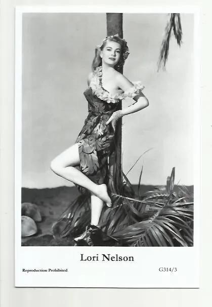 (Bx30) Lori Nelson Swiftsure Photo Postcard (G314/3) Filmstar Pin Up Glamour