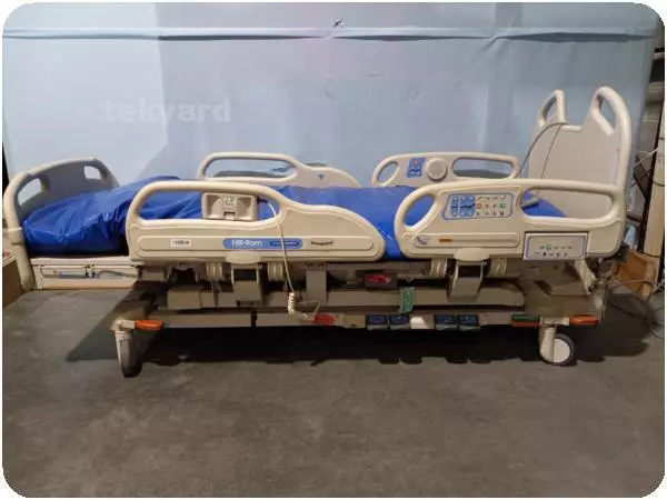 Hill-Rom P3200 Versacare Electric Hospital Bed ! (326640)