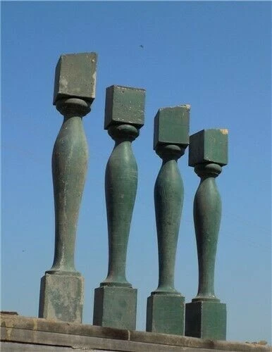 4 Balusters Green Wood Architectural Salvage Spindles Porch Post House Trim A13,