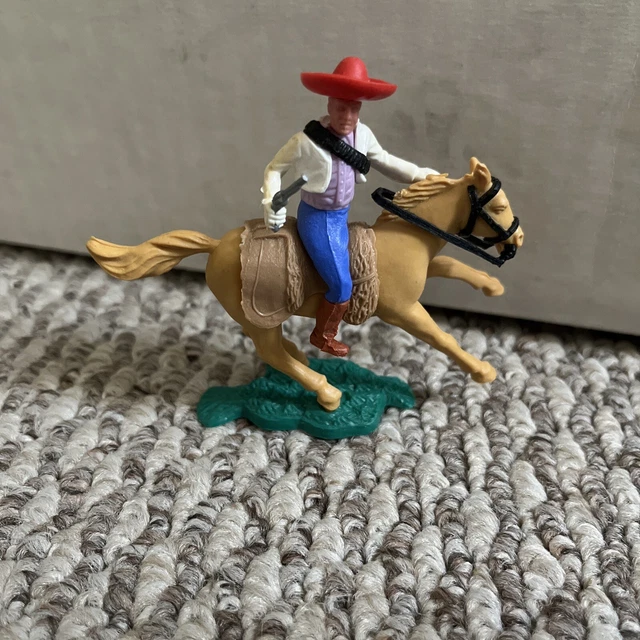 Vintage cowboy discount western toys
