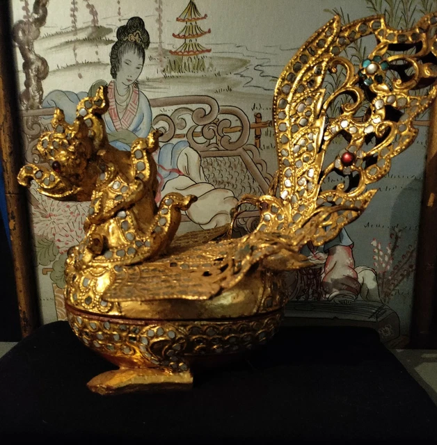 Burmese 19th Century Lacquered and Gilt Bird Box