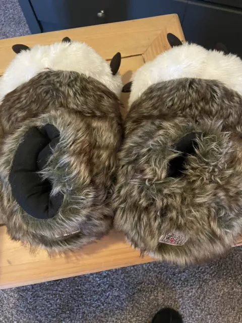 Great Wolf Lodge Slippers Slippaws Fuzzy Faux Fur Adults One Size Fits Most