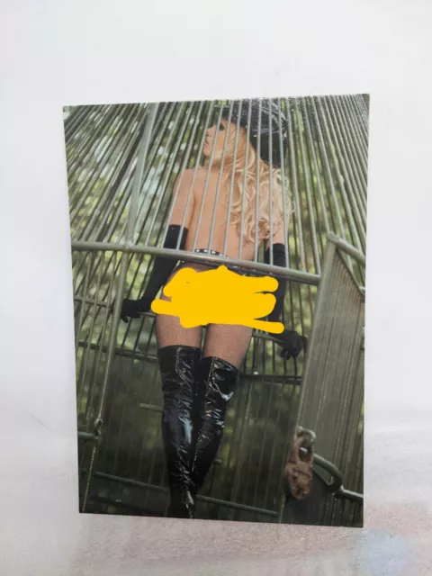 RARE & UNIQUE PAMELA ANDERSON Rear view RISQUE Black  Leather Cage Lock Postcard