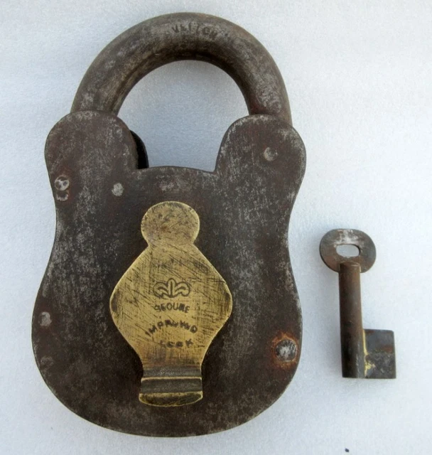 Antique Original Old Rare Collectible Solid Iron Big Size Smoke House Padlock