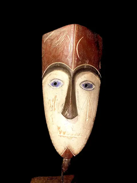 African Tribal Face Mask Wood Hand Carved Vintage Wall Hanging Bwami -5506