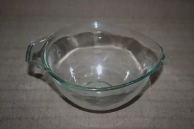 Vintage JAJ Pyrex Tear Drop Pouring Bowl