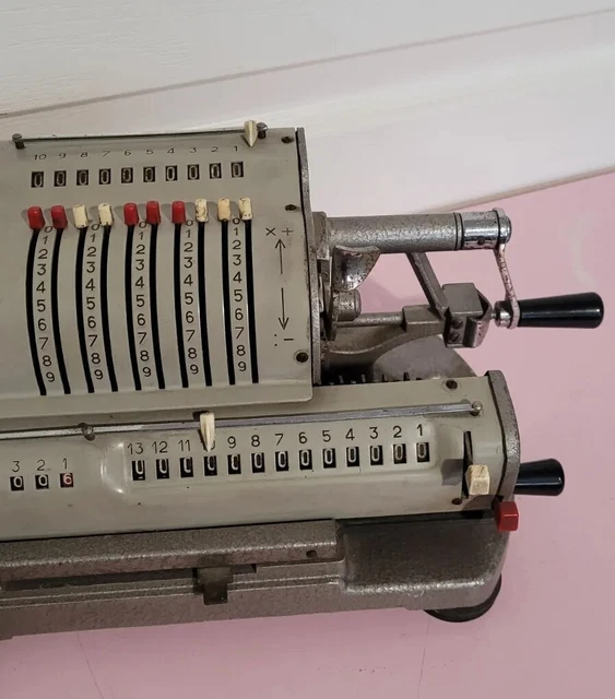 ANCIENNE MACHINE à calculer WALTHER EUR 69,00 - FR