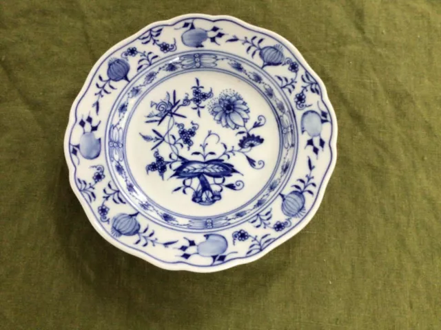 Meissen, Porzellan, Kuchenteller, Zwiebelmuster Durchmesser circa 17 cm