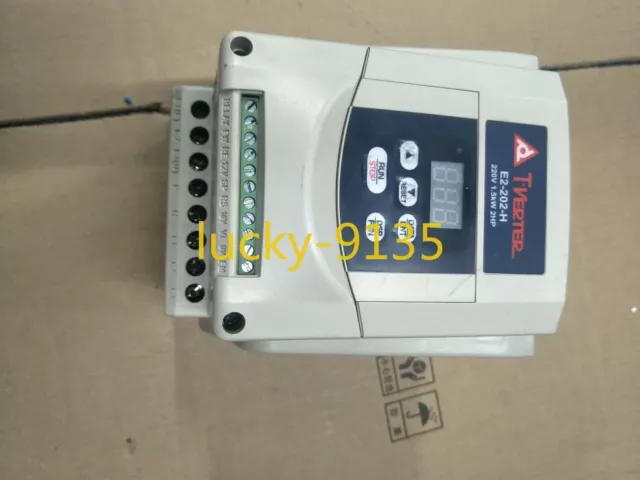 1pcs Used Taian Inverter E2-202-H 220V 1.5KW