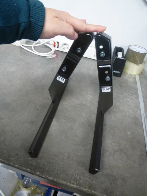 Pieds De Support Pour Téléviseur Sony KD-65X85J - Occasion, En Bon état Fonctionnel