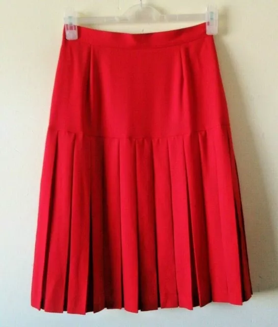 Vintage 80s 90s Red Skirt  Sz  8  Pleats Crepe Wool Military Landgirl 40s