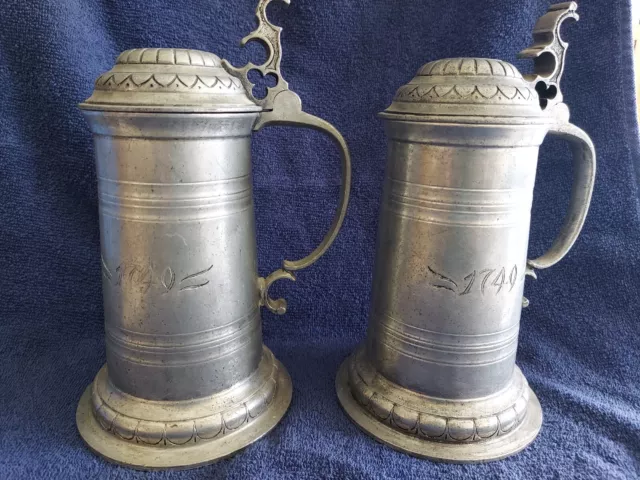 Zinnkrug mit Deckel, großer Krug mit Gravur 1749