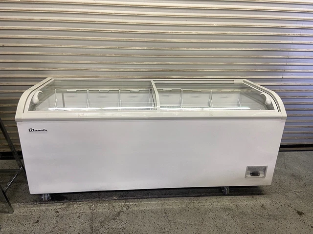NEW 80" Curved Glass Sliding Top Chest Freezer Blue Air BCF80-HC Display #8558