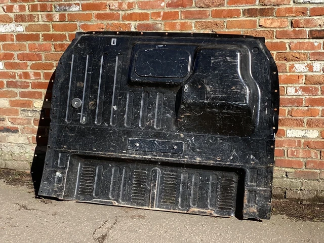 FORD TRANSIT MK7 - Rear bulkhead/ Cabin Divider - Black Genuine - With ...