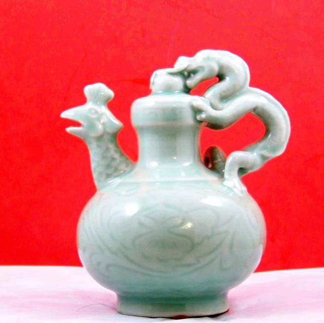 CADOGAN vtg celadon chinese pottery puzzle teapot dragon art porcelain figurine