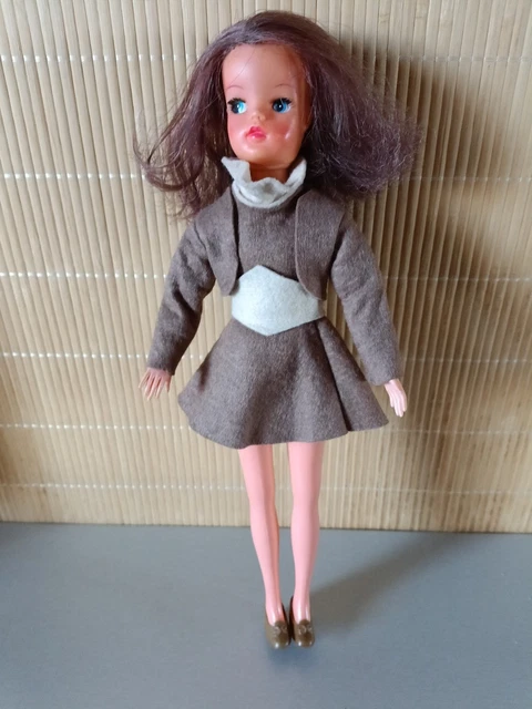 Poupée Sindy Florido + Ensemble Neige Réf.650 - Espagne 70s - Avec Accessoires