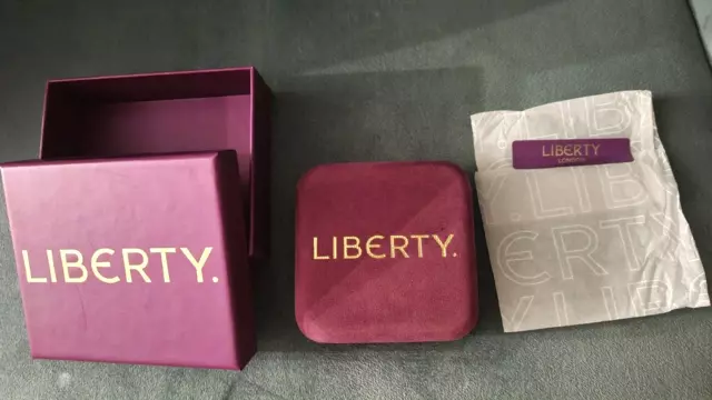Liberty of London Geschenkbox und Suduette Schmuck Geschenkbox