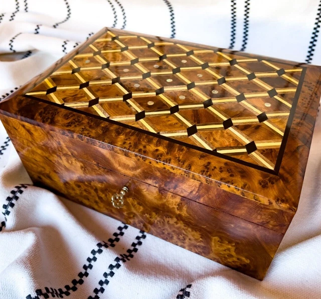 Large Thuya Burl Jewelry Box Inlaid with Mother Of Pearl & Cedar,Keepsake Memory