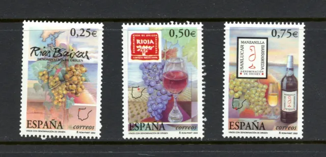 R2894 Espagne 2002 Vin Régions De Espagne 3v. MNH