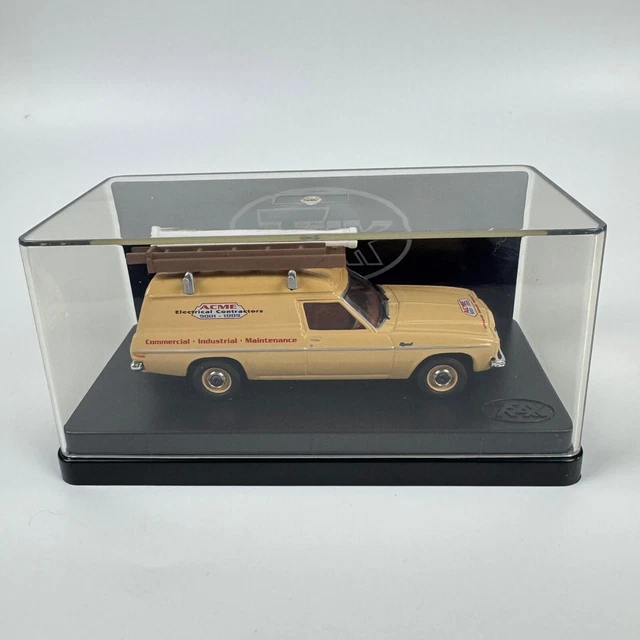 TRAX TR20D HOLDEN Fb Special Edition The Originals 1:43 Die Cast Model