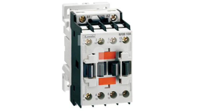 Power contactor 3P 12A 5.7kW at 400VAC AC3, coil 400VAC 50/60Hz, 1Z 0R BF /T2UK