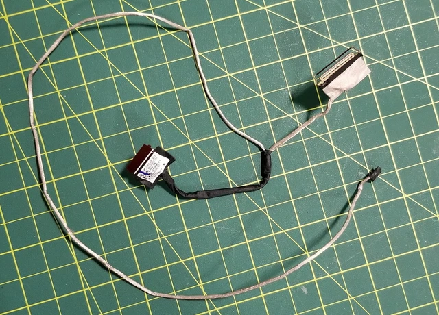 Genuine Lenovo IdeaPad 3 14IML05 LCD Display Screen Video Cable DC020027910