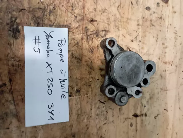 Pompe a huile Yamaha XT 250 3Y1 / Oil pump 2