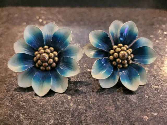Set Of Two Vintage Metal Curtain Flower Push Pins Tie Backs Blue