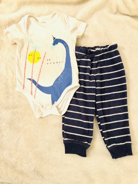 Baby Gap Boy 6-12 months Dinosaur Vest + Bottoms SET !  bodysuit joggers bundle