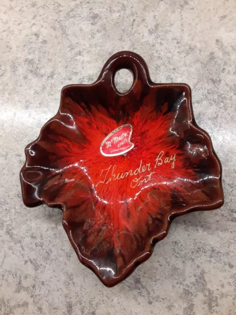 McMaster Craft Pottery No. 21 Maple 🍁 Leaf Trinket Dish Thunder Bay Ont.