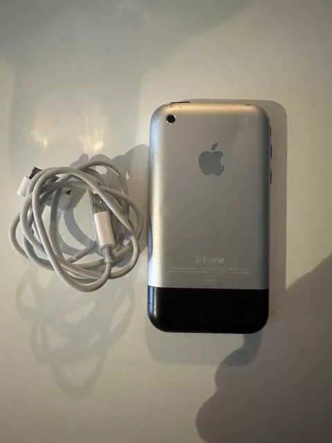 Apple iPhone (1ère génération) - 8 Go - Noir (Désimlocké)
