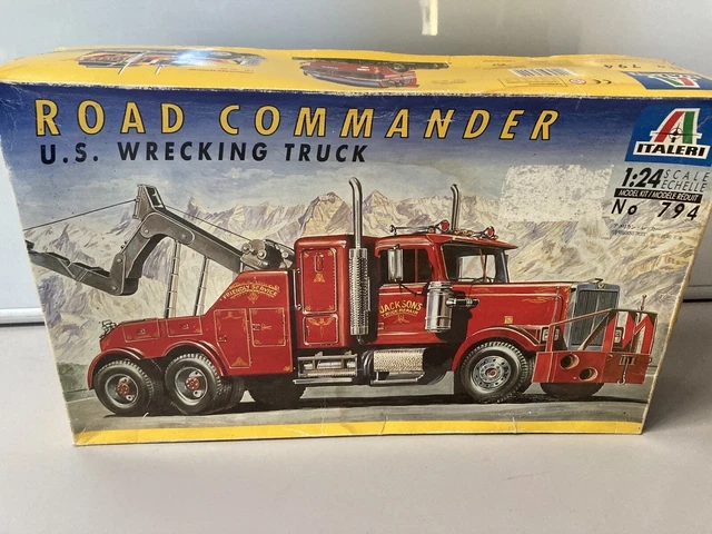 Maquette Italeri 1/24 – Camion De Levage 794 Road Commander – Wrecking Truck – Occasion