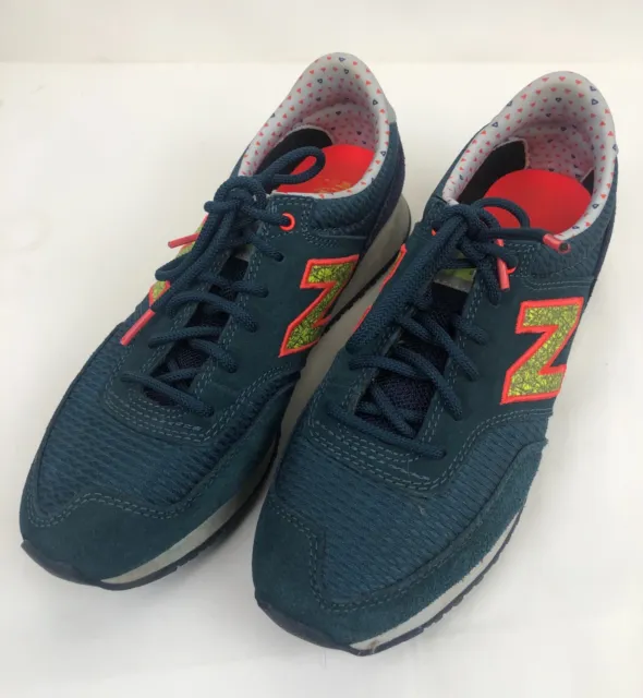 New Balance Womens Running Shoes Blue CW620 Low Top Suede Lace Up size 8.5