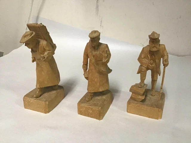 VTG 5” WOOD HAND CARVED GERMAN HUNTER HUNTSMAN + GUN STATUE FIGURE hiker,saw lot
