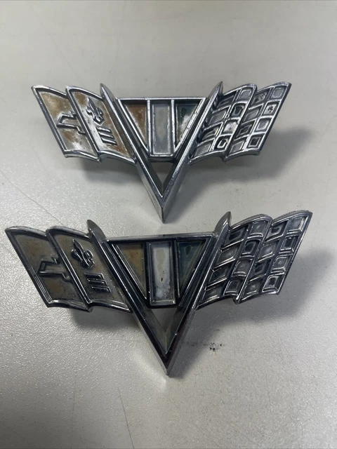 1964-67 Chevrolet Impala Malibu Corvette Emblems Nice Originals 3840318