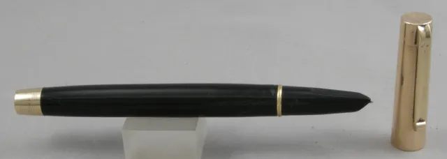 Eversharp 5th Ave Black w/14kt Gold Filled Cap Fountain Pen - 14kt Nib - 1940's