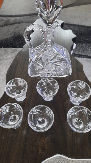 Kristallflasche und 6 Kristallgläser guter Zustand