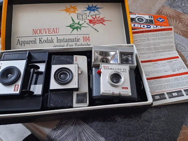APPAREIL PHOTO ANCIEN : COFFRET KODAK INSTAMATIC 104  dans sa boite avec notice 2